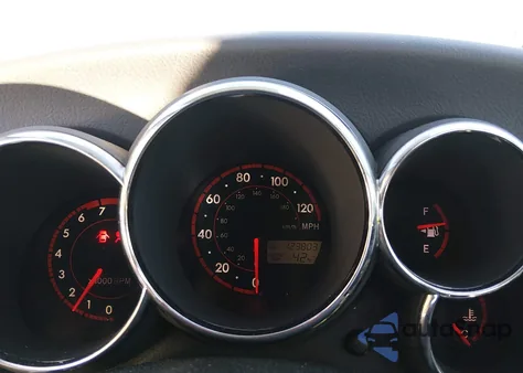 2005 Toyota Matrix Xr from USA, damaged, VIN 2T1KR32E15C469622